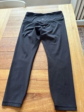 Athleta black elation train 7/8 tight
